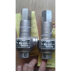 耀希达凯不锈钢安全阀AL-140/15A